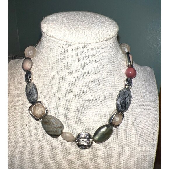 Stone And Cat Eye Necklace -- 18" - Picture 1 of 9